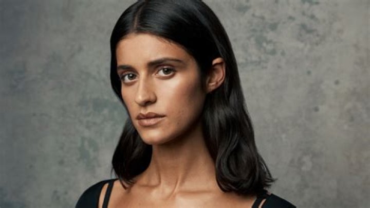 Anya Chalotra Eye Is Dark Brown In Color: Everything On Her Parents And Ethnicity