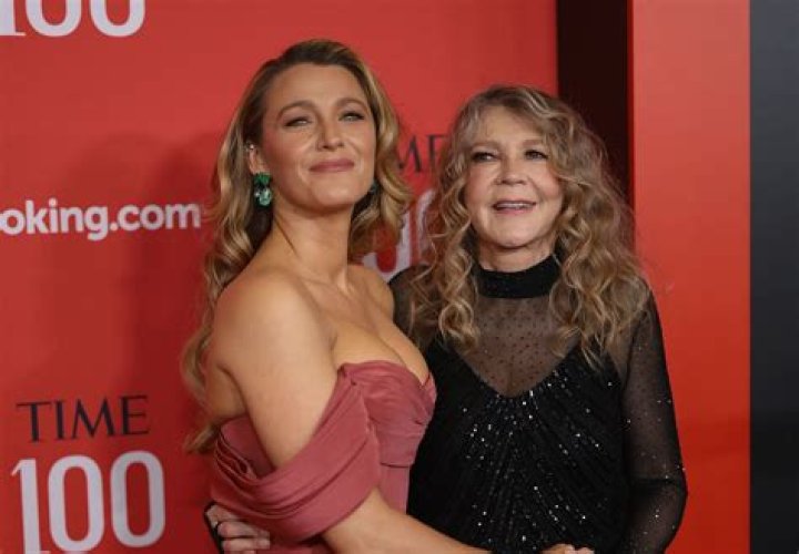 Important Facts About Elaine Lively’s Ex-Husband, Ronnie Lively