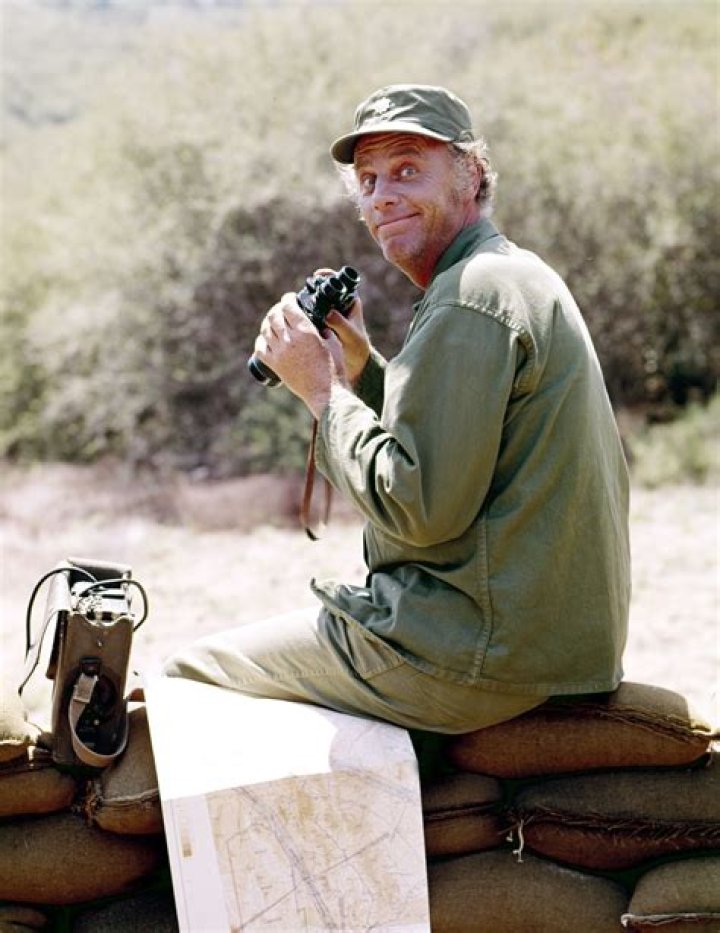 McLean Stevenson Bio, Age, Mash, Net Worth, Cause of Death, Wife, Show& Daughter
