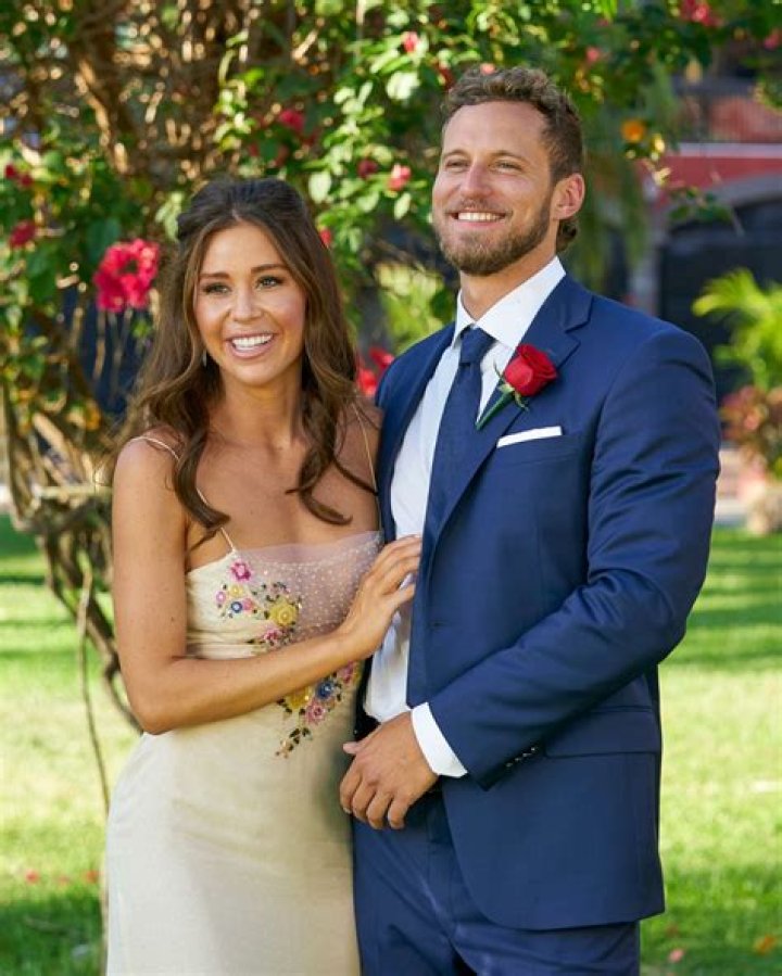 Who is Gabby Windey engaged to? How long were Gabby and fiance together?