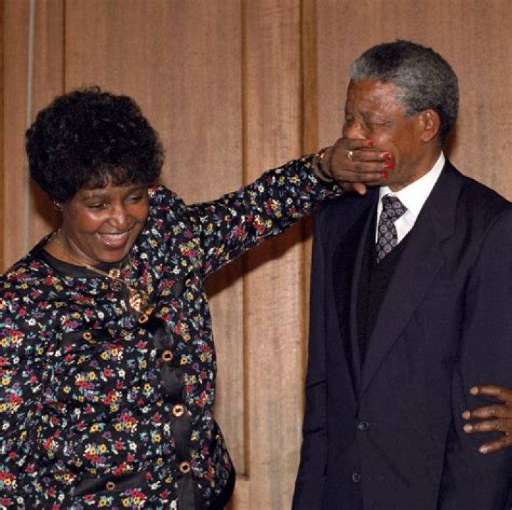 Winnie Mandela Bio, Wiki, Death, Family, Nelson Mandela, Net Worth, Education, Young and Books